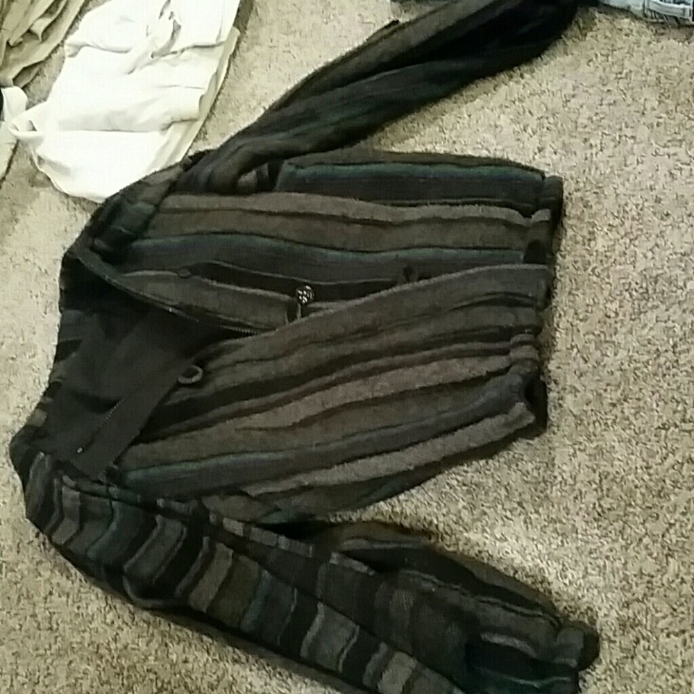 Mexican blanket style jacket.super warm.
